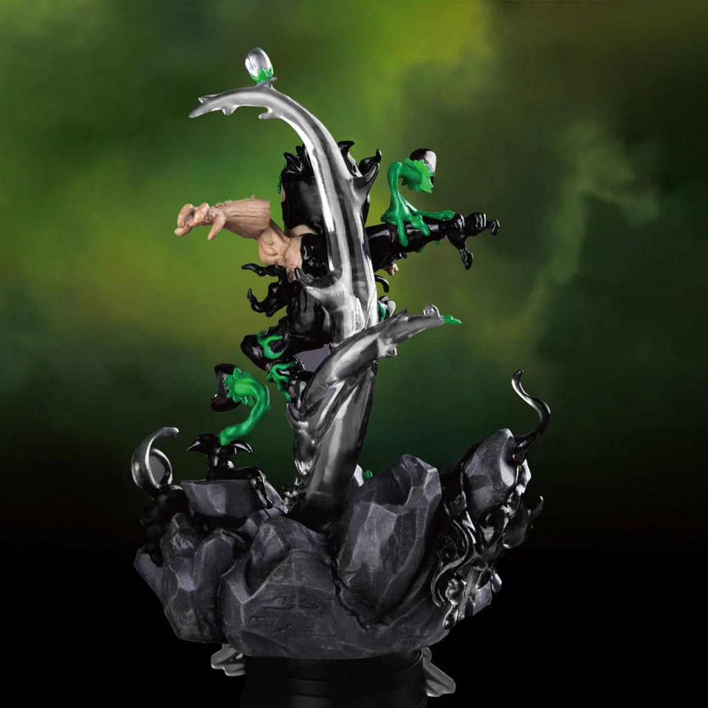Marvel Spider-Man Maximum Venom Little Groot Diorama
