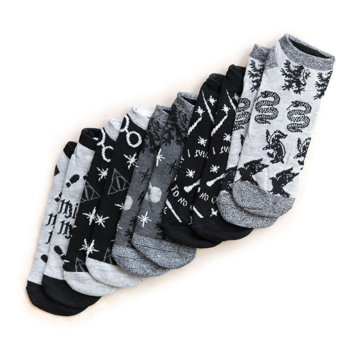 Harry Potter Black & Grey Adult Ankle Socks - 5-Pack