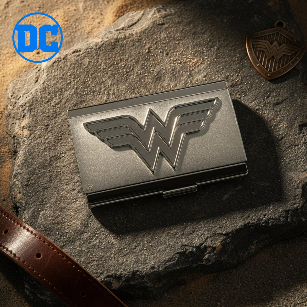 Wonder Woman Logo Metal Card Case