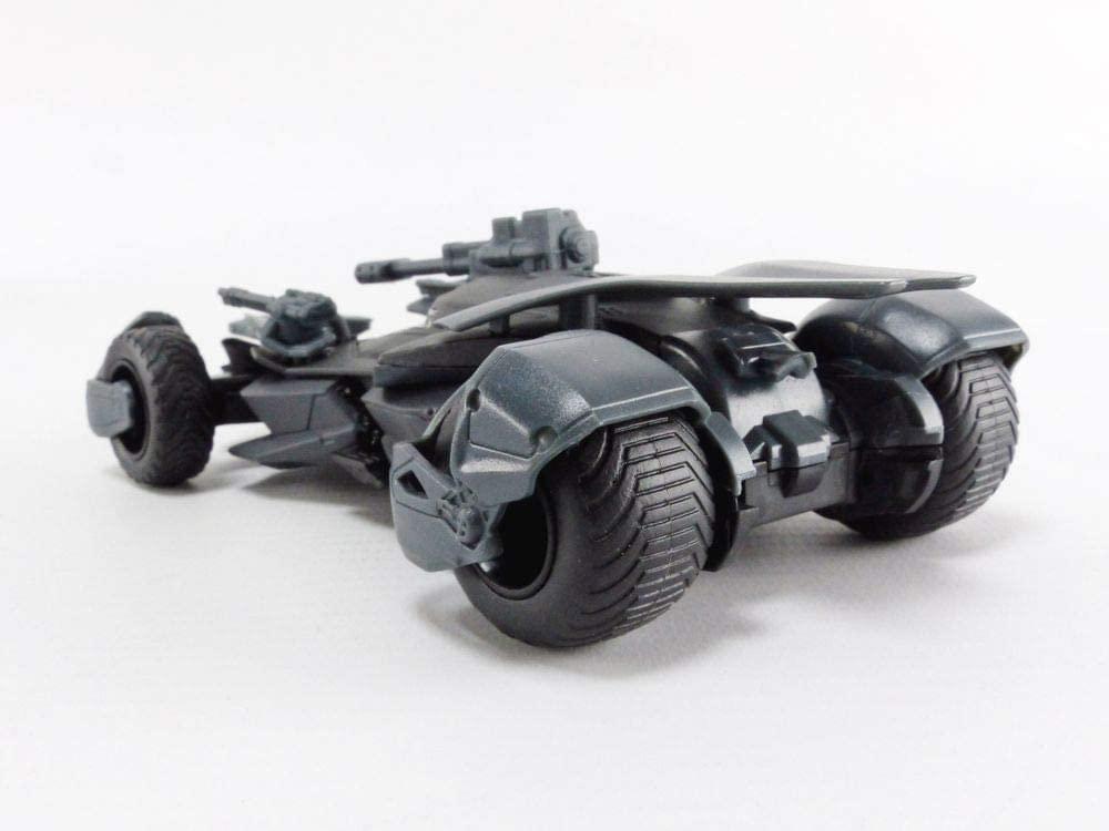 DC Comics 1:32 Batman 2017 Justice League Batmobile Diecast Car and Figure