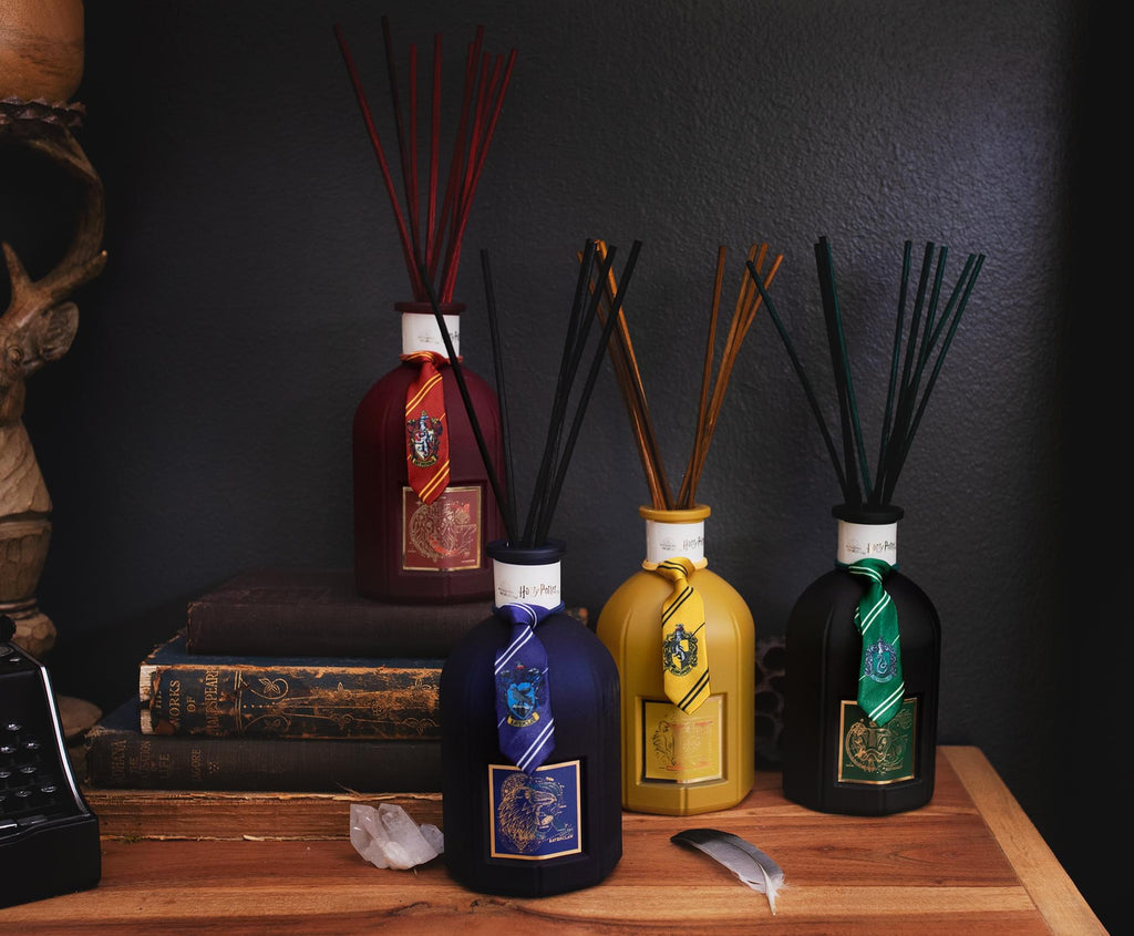 Harry Potter Hogwarts House 4-Piece Premium Reed Diffuser Set