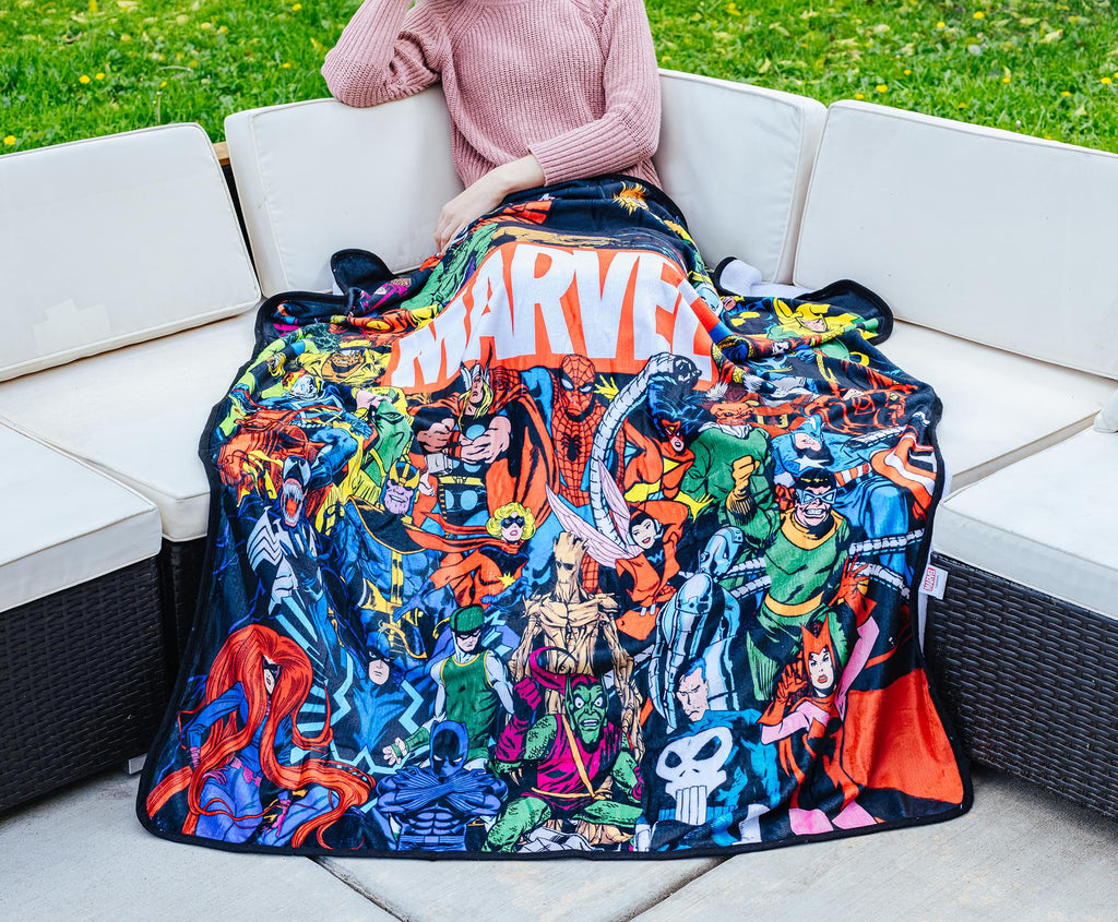 Marvel Comics Superheroes Fleece Throw Blanket | 45 x 60 Inches