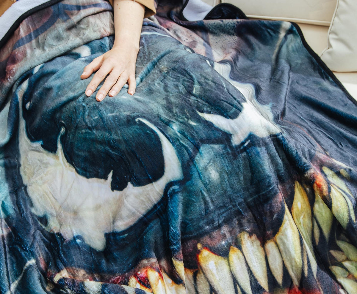 Marvel Venom Fleece Throw Blanket | 45 x 60 Inches