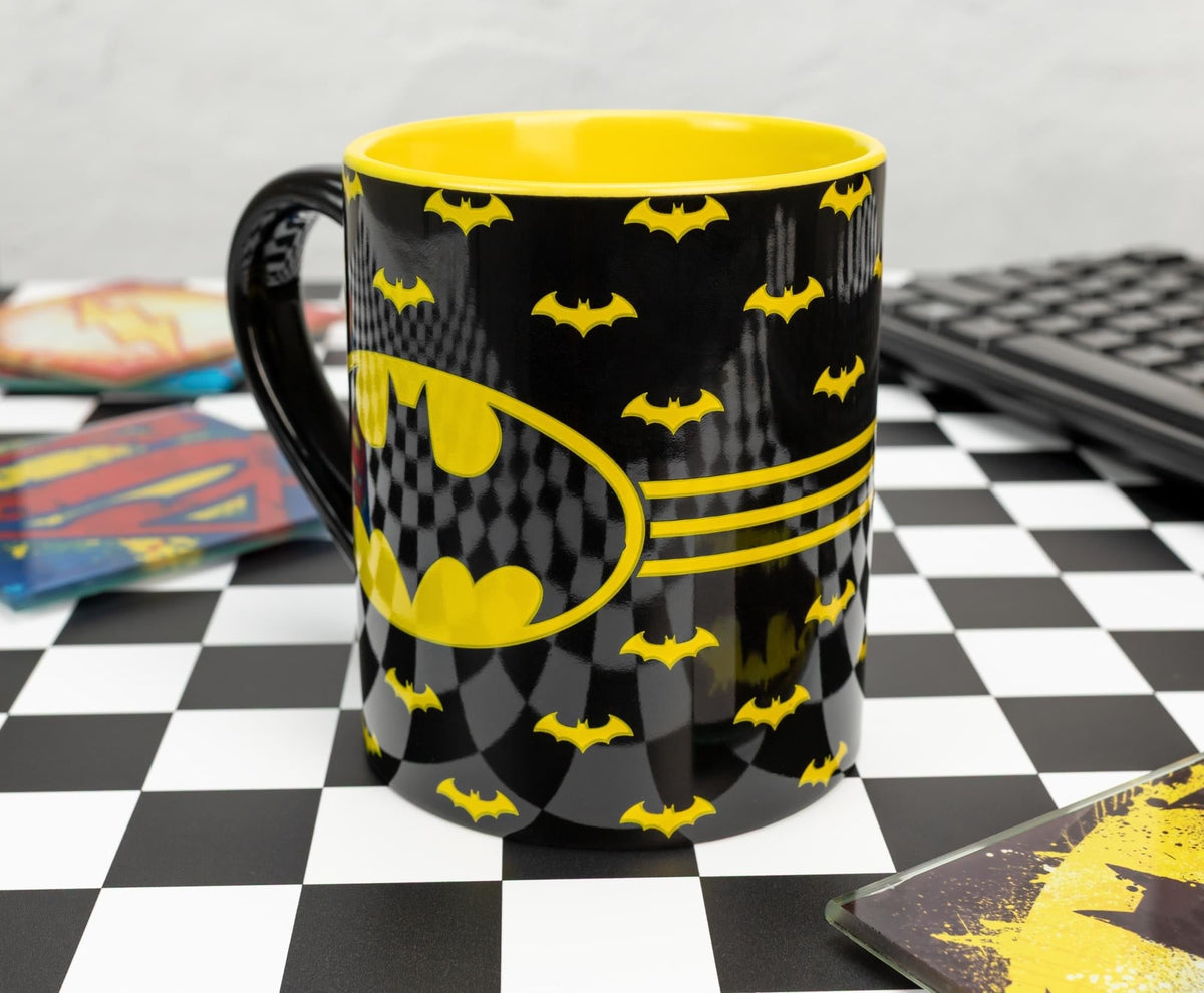 DC Comics Batman Logo Ceramic Mug | Holds 14 Ounces
