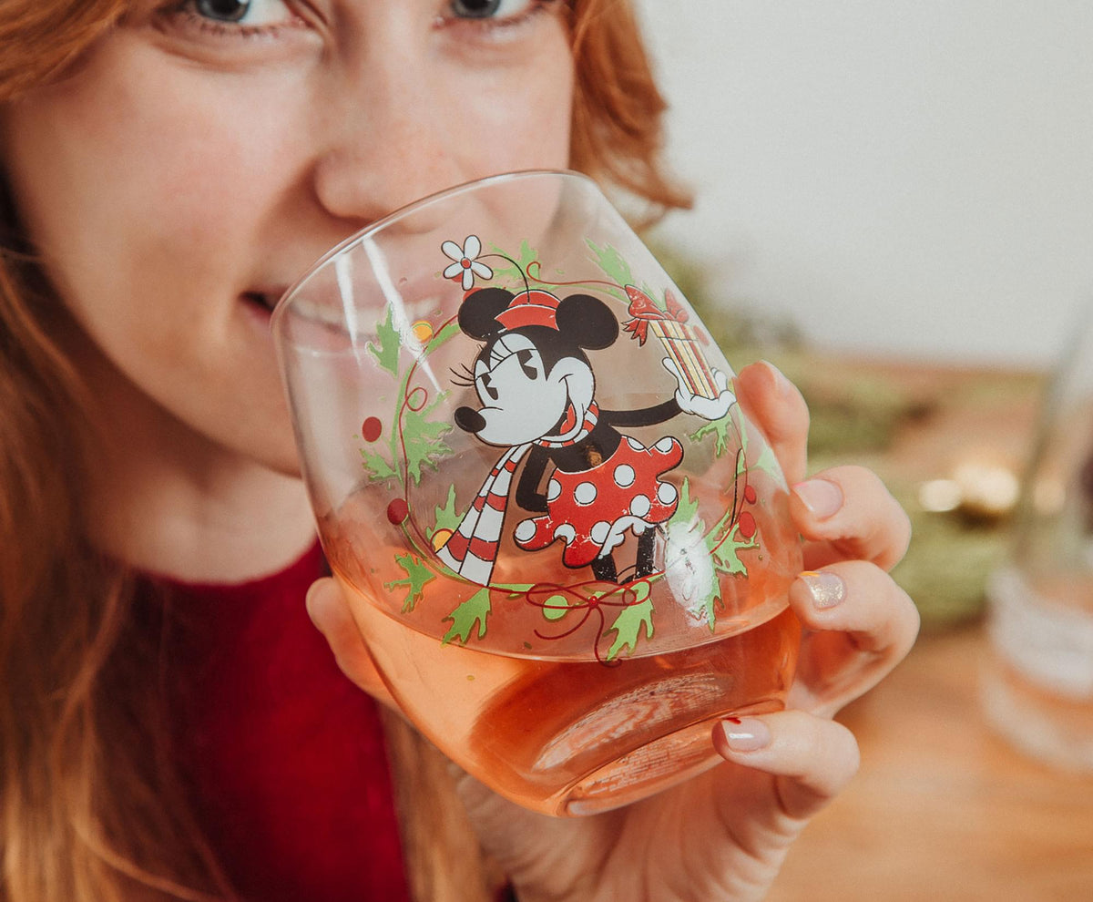 Disney Minnie Mouse Christmas Wreath Stemless Wine Glass | Holds 20 Ounces