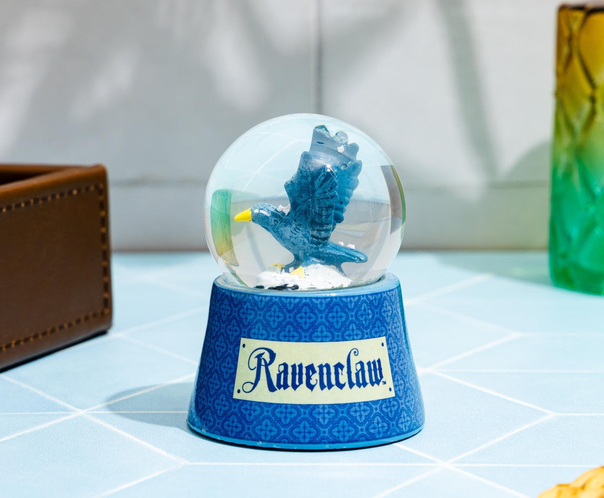 Harry Potter House Ravenclaw 3-Inch Mini Light-Up Snow Globe