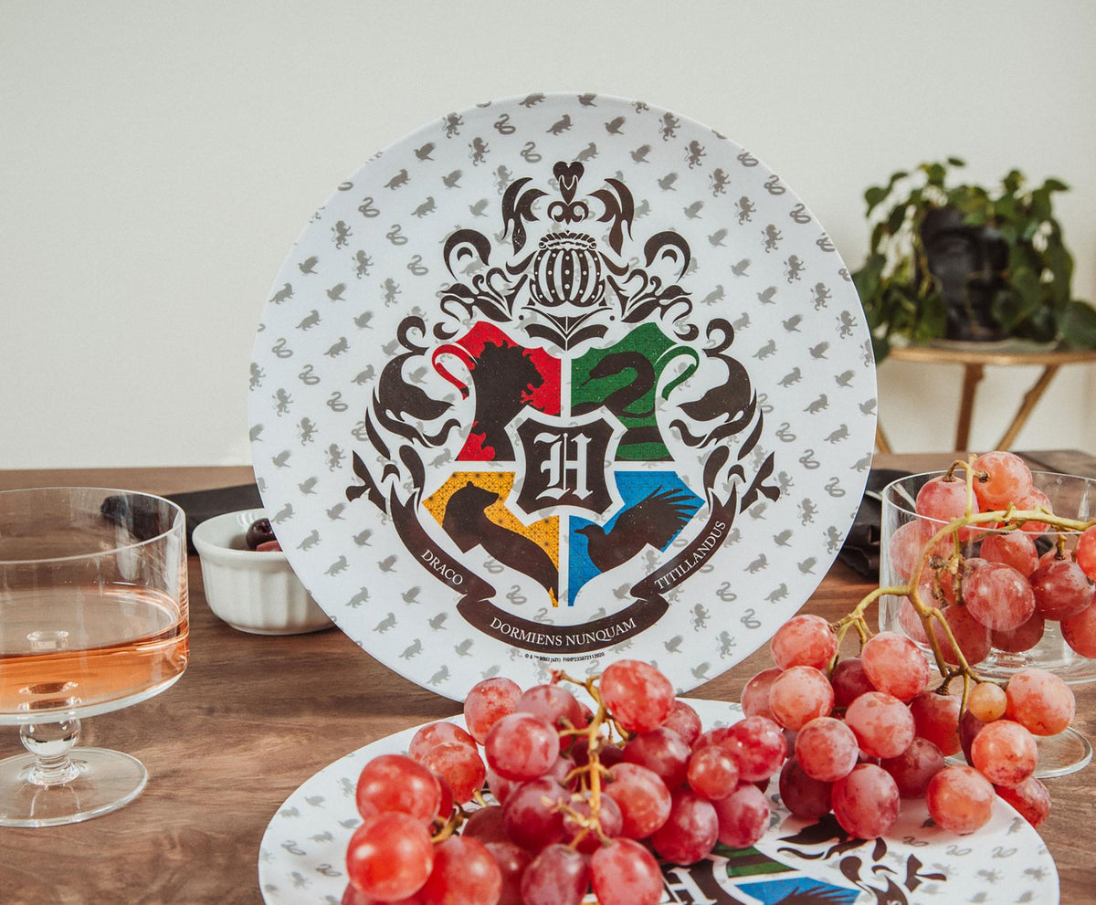 Harry Potter Hogwarts Crest 10-Inch Melamine Dinner Plates | Set of 4
