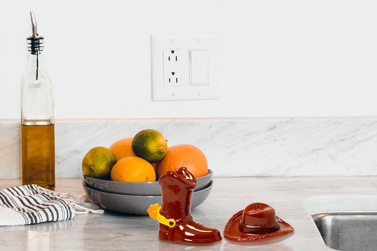 Disney & Pixar Toy Story 4 Woody Themed Salt & Pepper Shakers | Ceramic Set