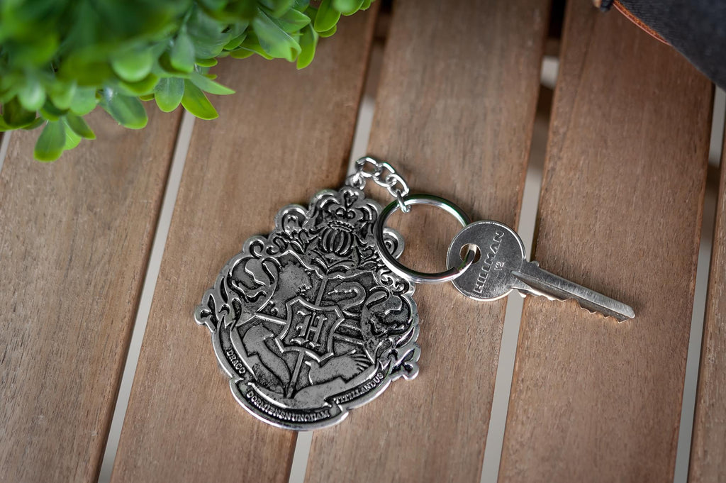 Harry Potter Hogwarts Crest 3 Inch Diecast Keychain