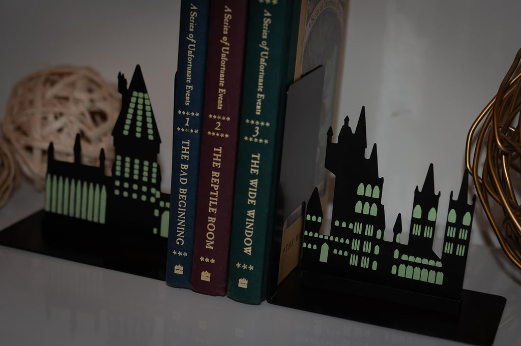 Harry Potter Hogwarts Castle Metal Bookends | Glow In The Dark Castle Design