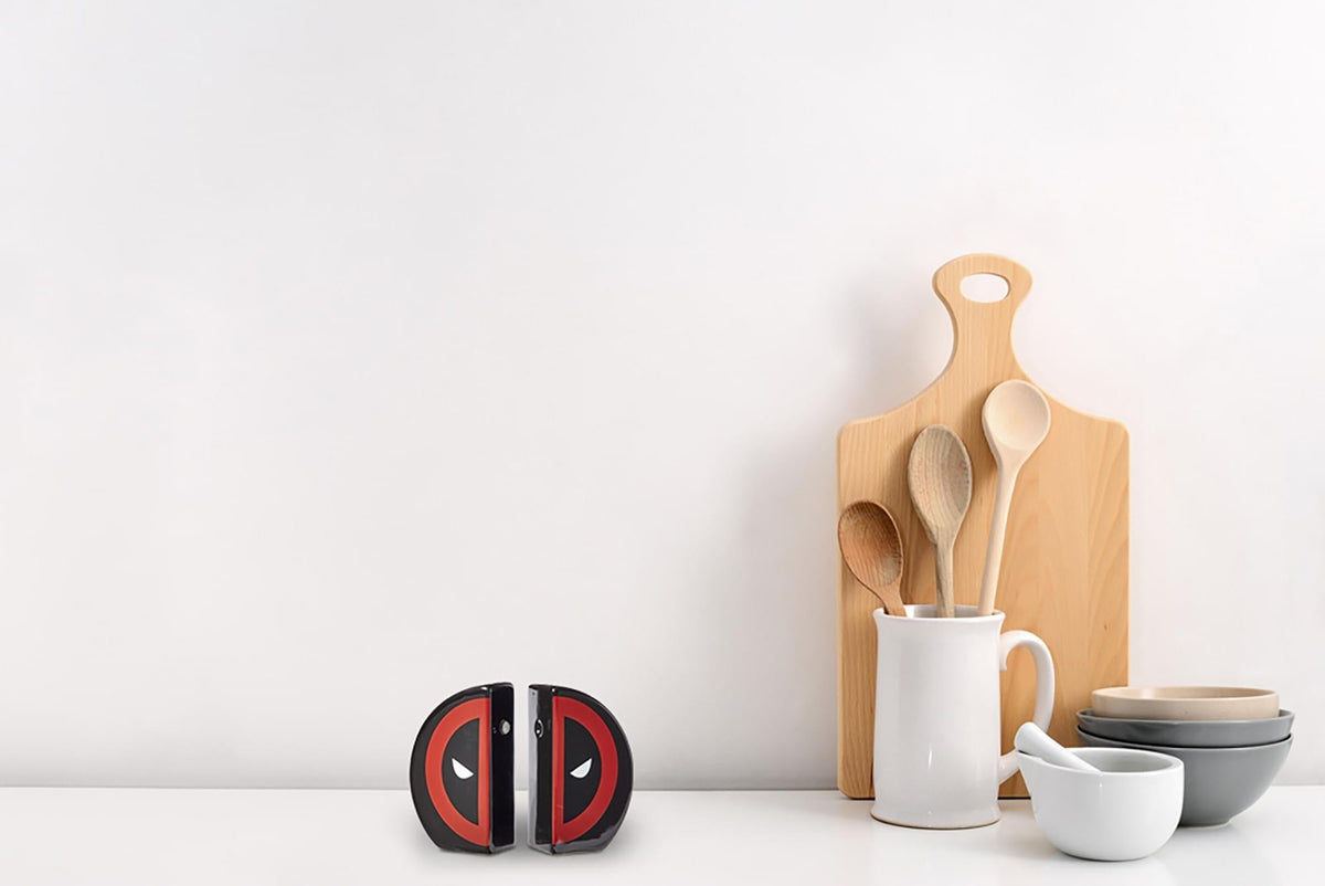 Marvel Deadpool Salt and Pepper Shakers