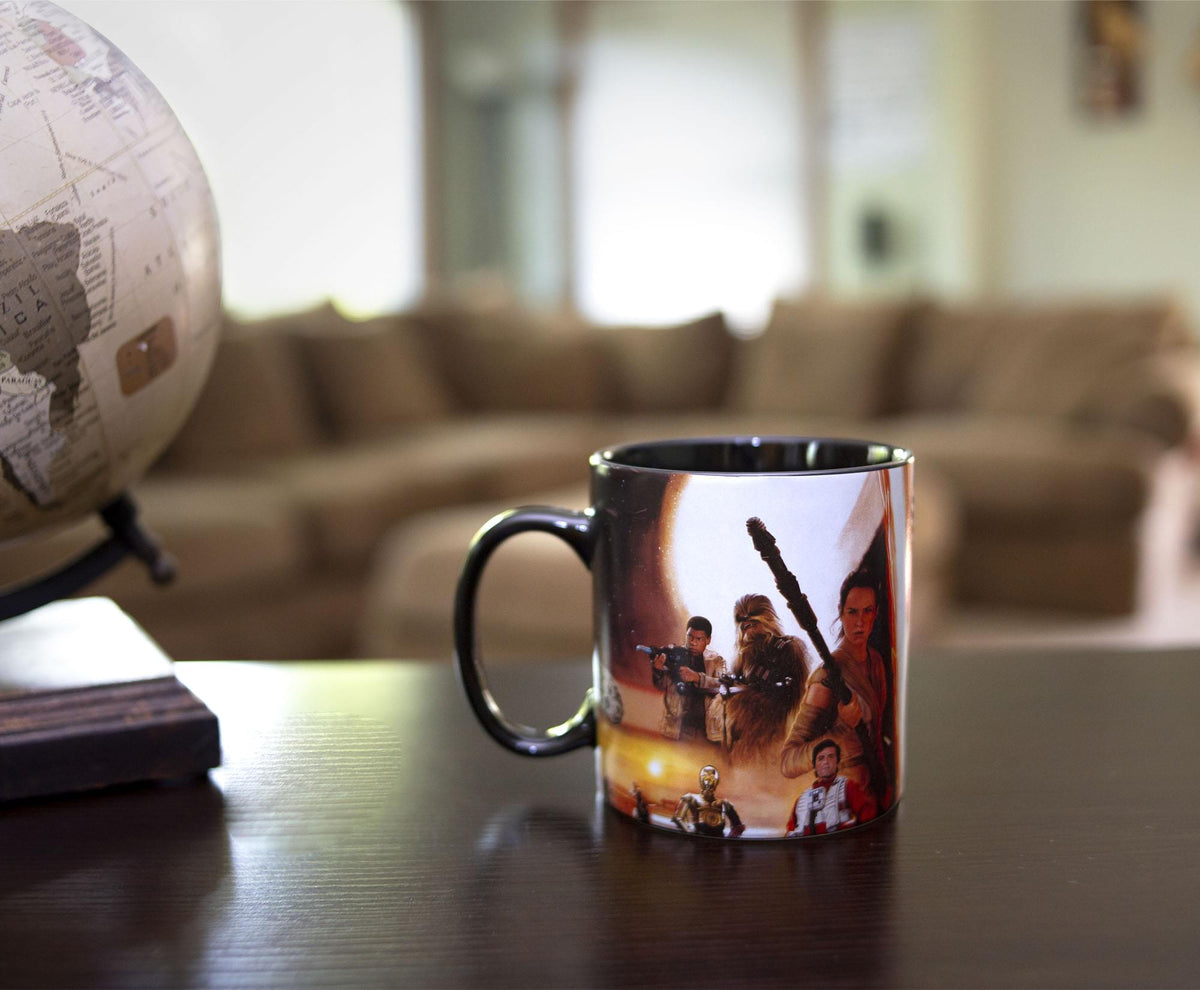 Star Wars: The Force Awakens Wrap Around Scene 20 Oz Ceramic Mug